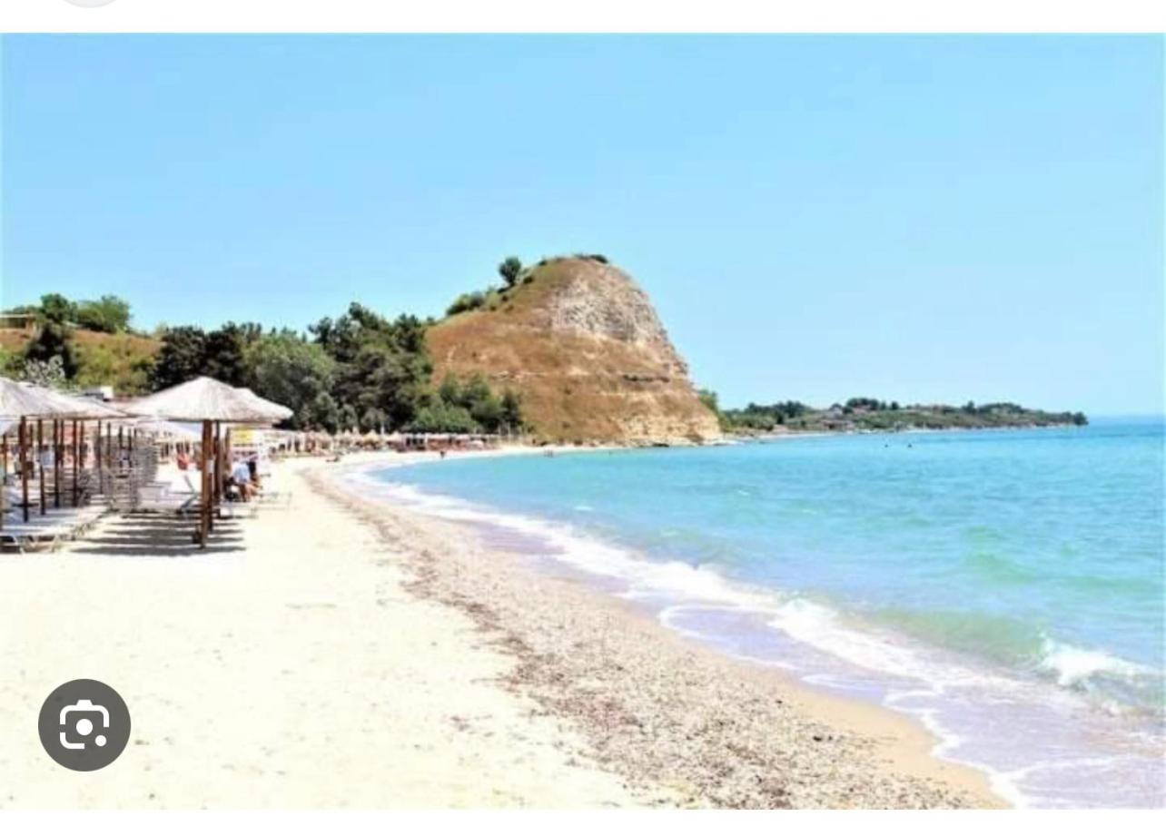 Beachfront Villa Athina Vergia Exterior foto